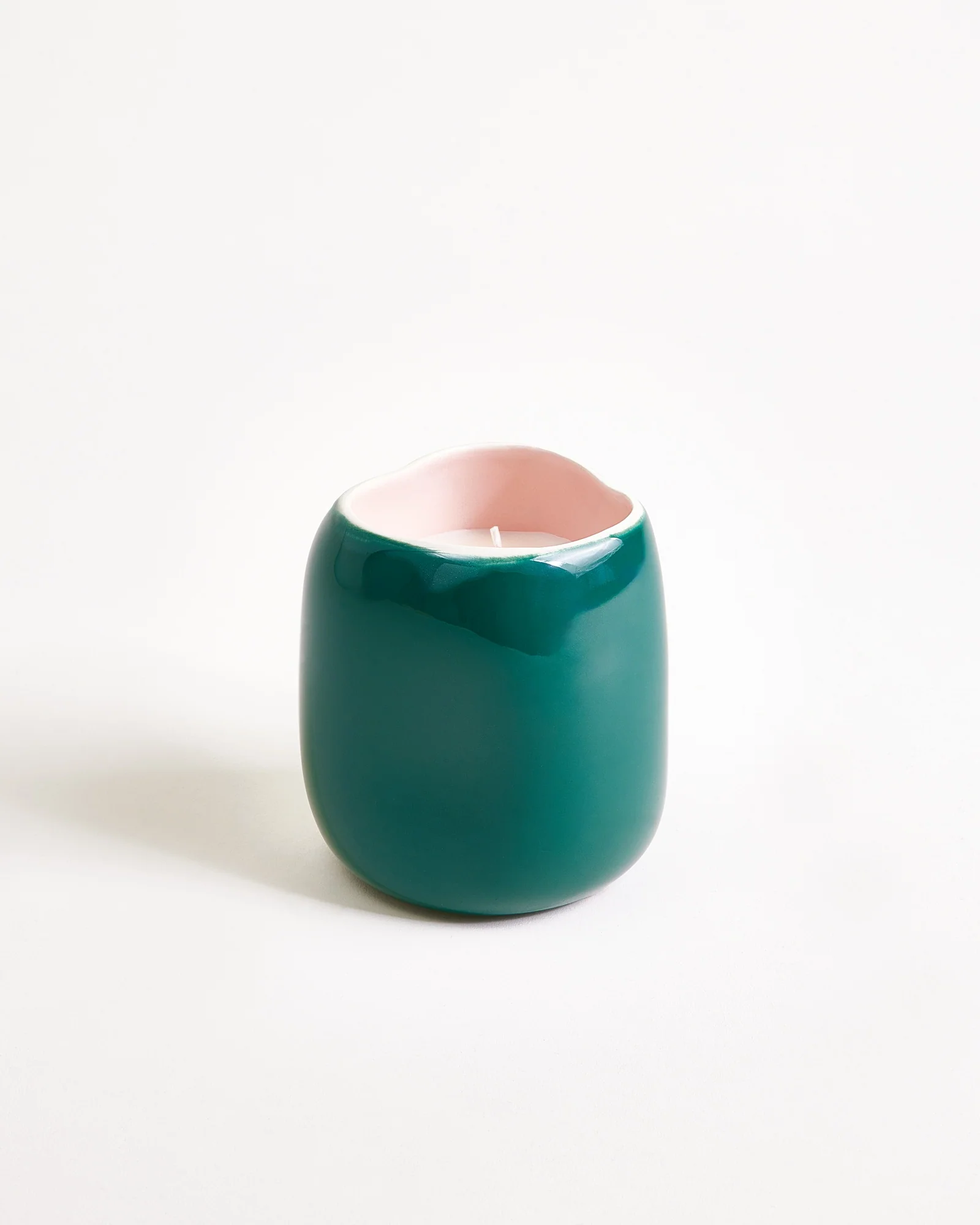 João Duftkerze Cedar Glow dunkelgrün rosé - Image 2