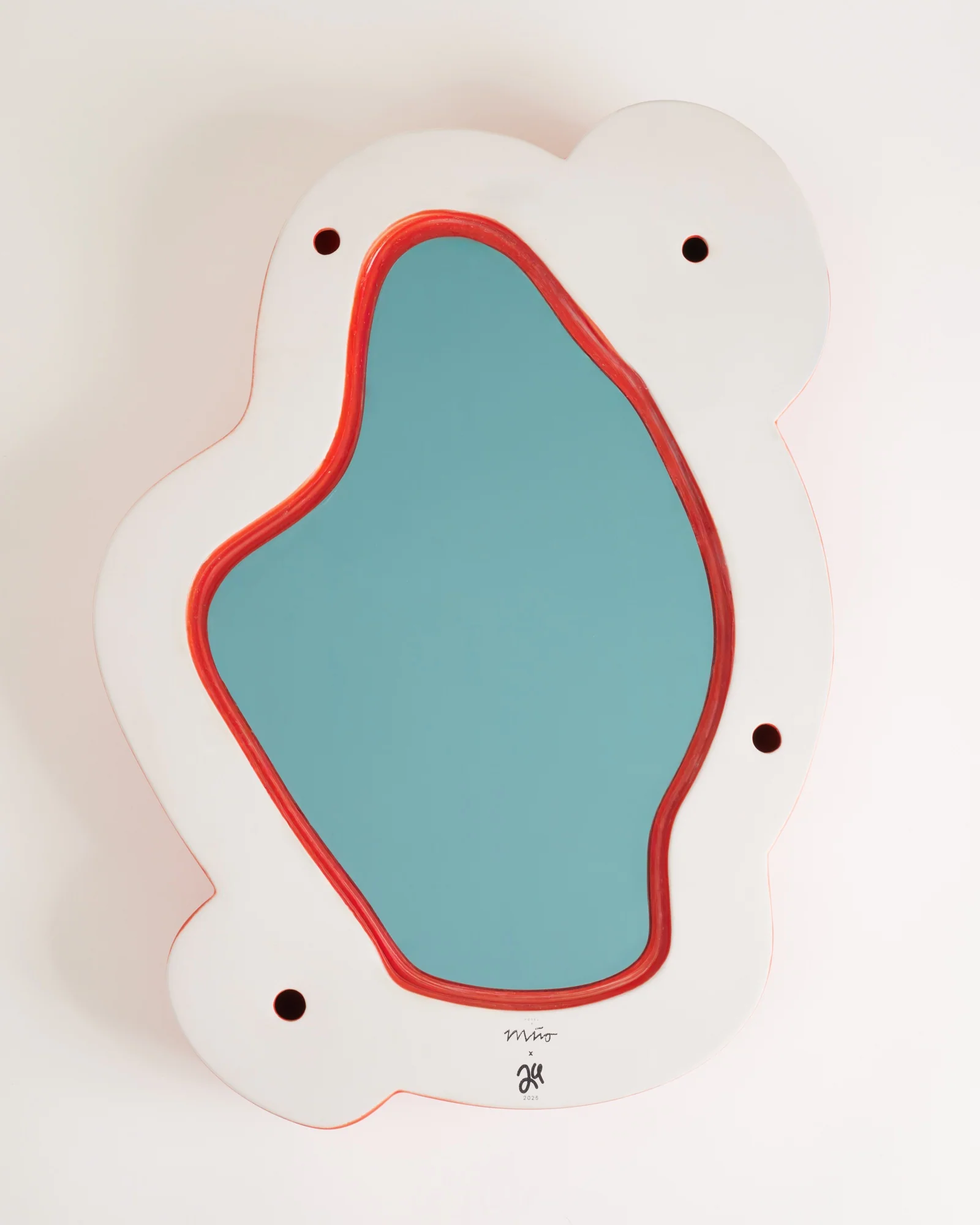 MaM x Ju Schnee Spiegel rot - Image 7