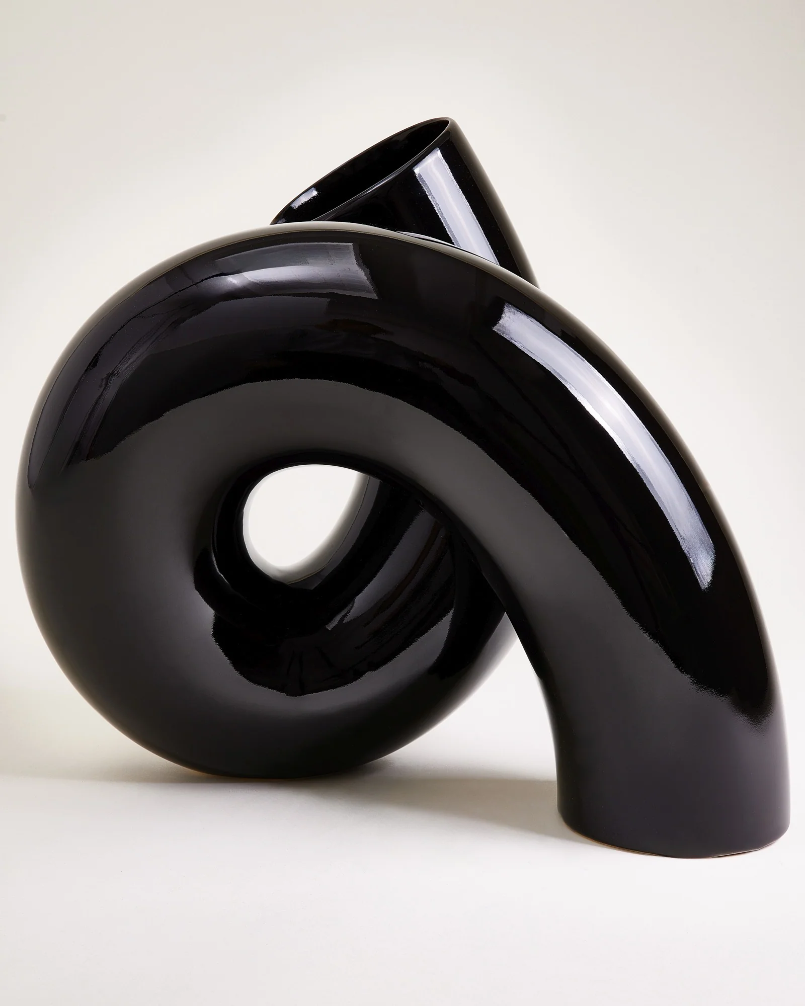 MaM x Ju Schnee Vase XL schwarz
