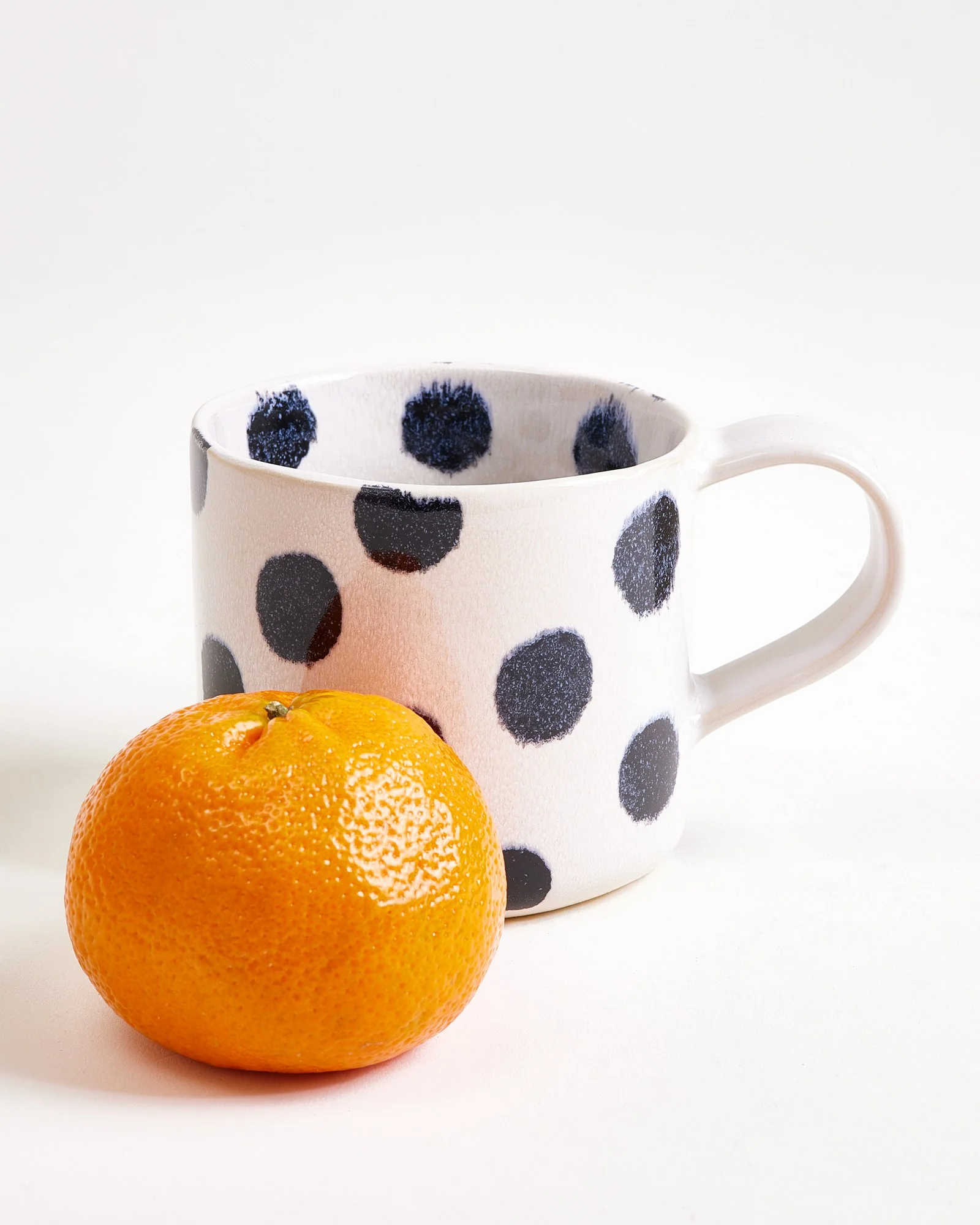Nódoa Tasse groß gepunktet schwarz - Image 3