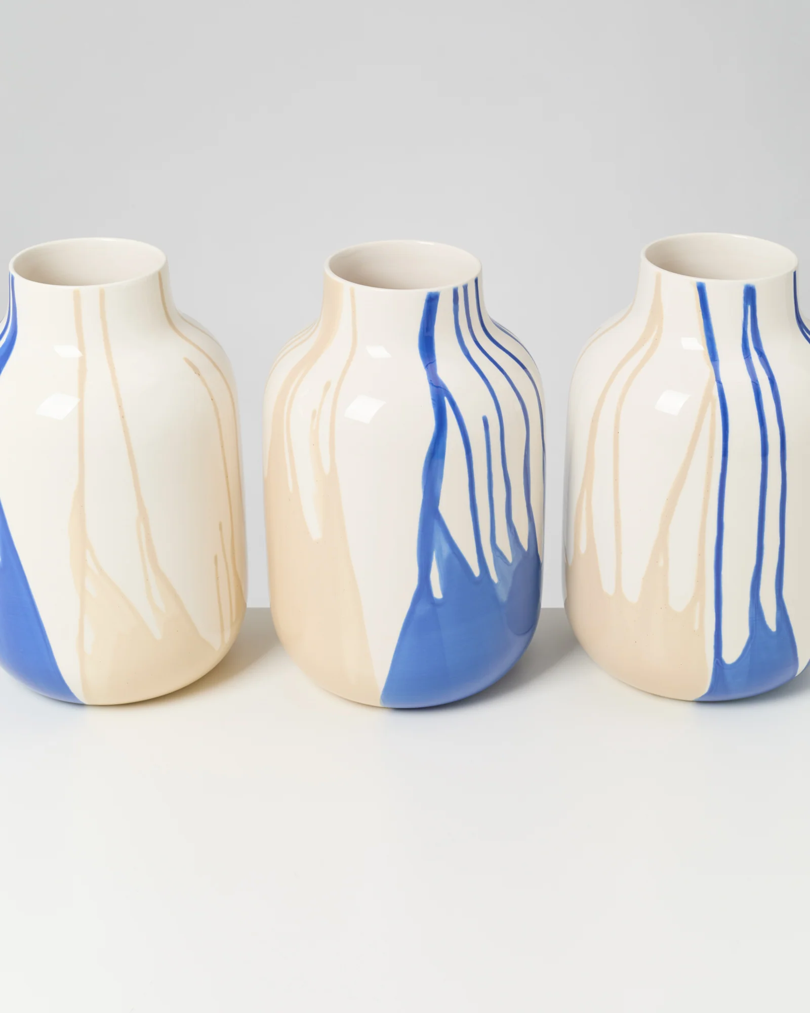 Nuno Vase L drip sand blau - Image 3