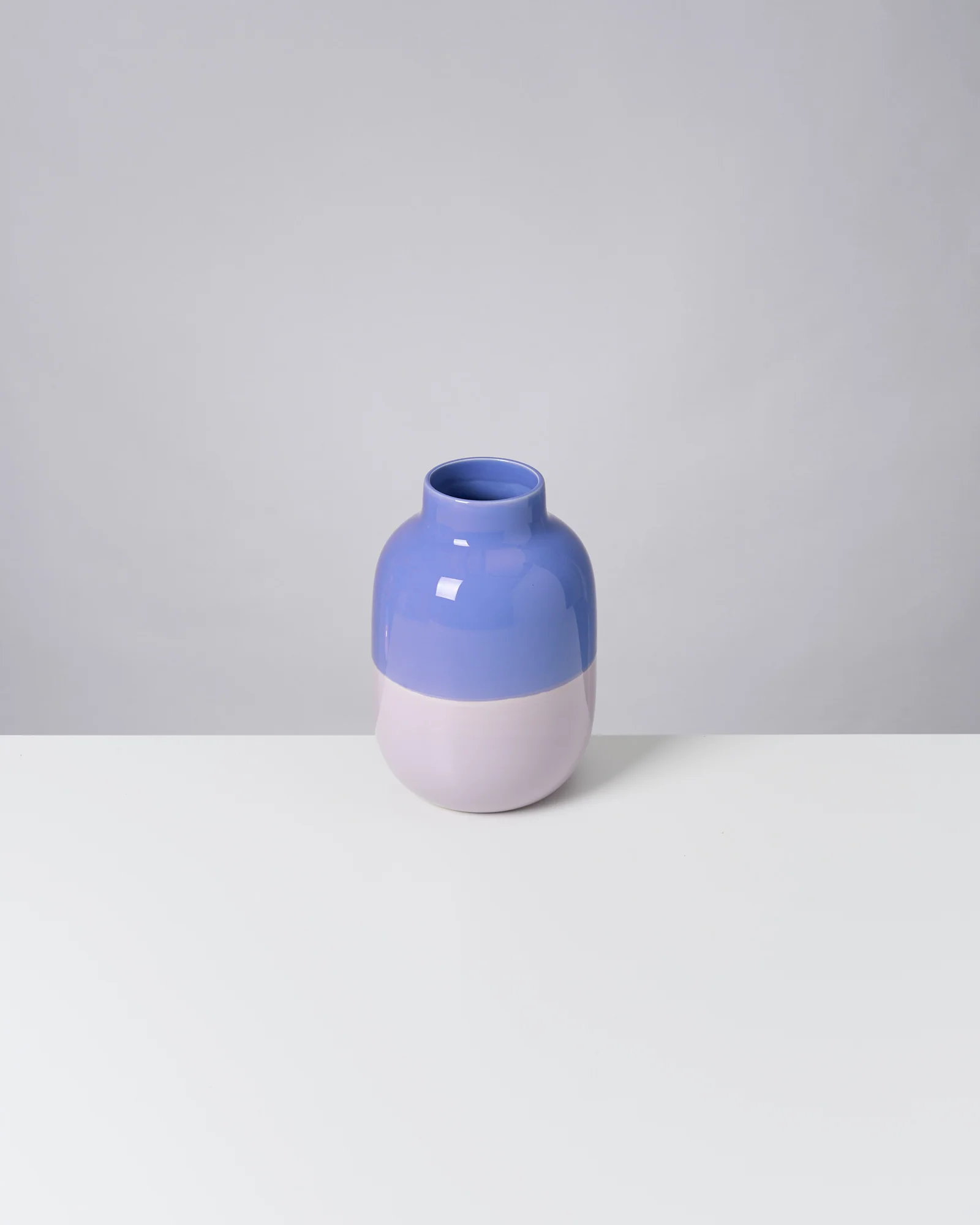 Nuno Vase M cornflower lila