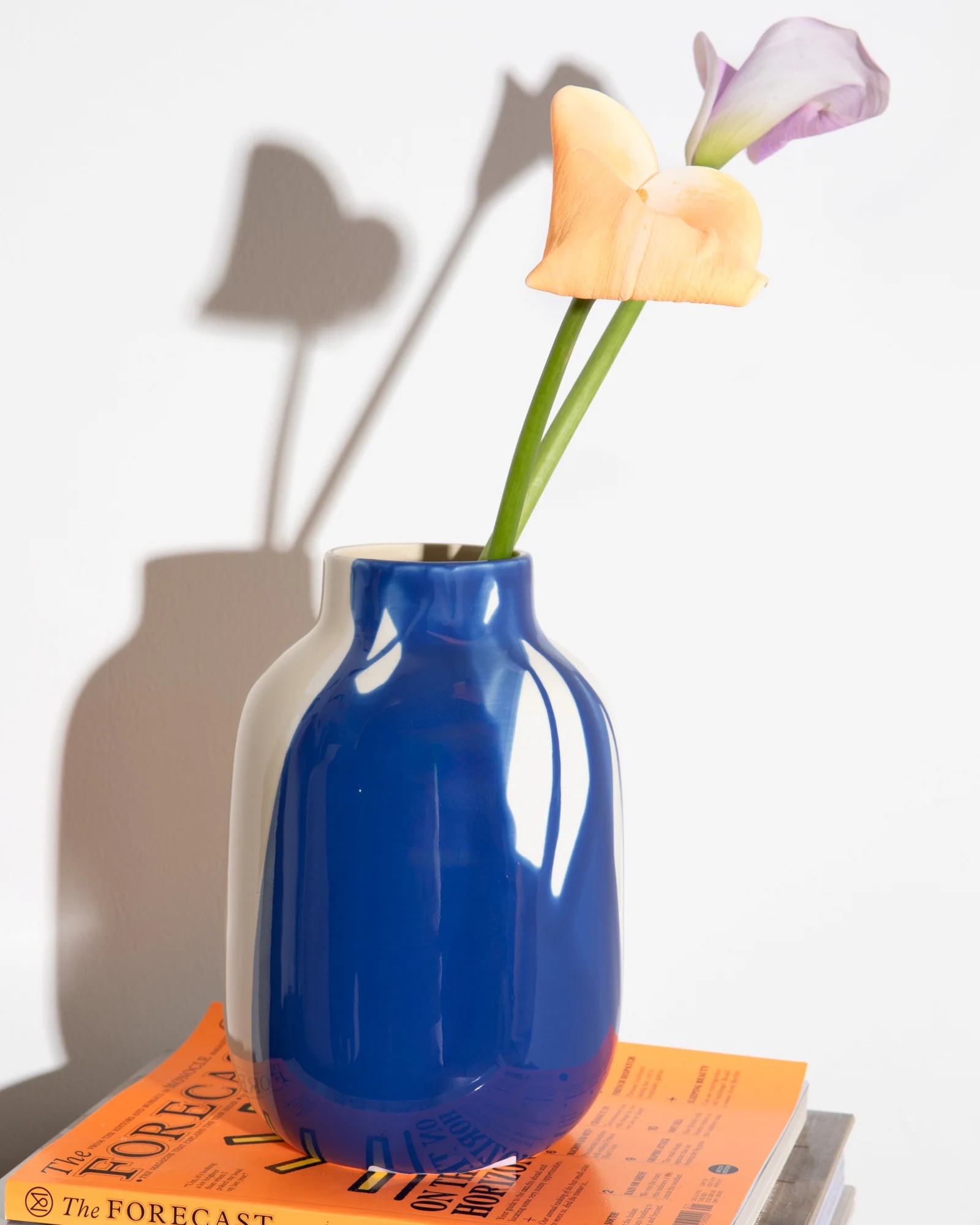 Nuno Vase M drip sand blau - Image 2