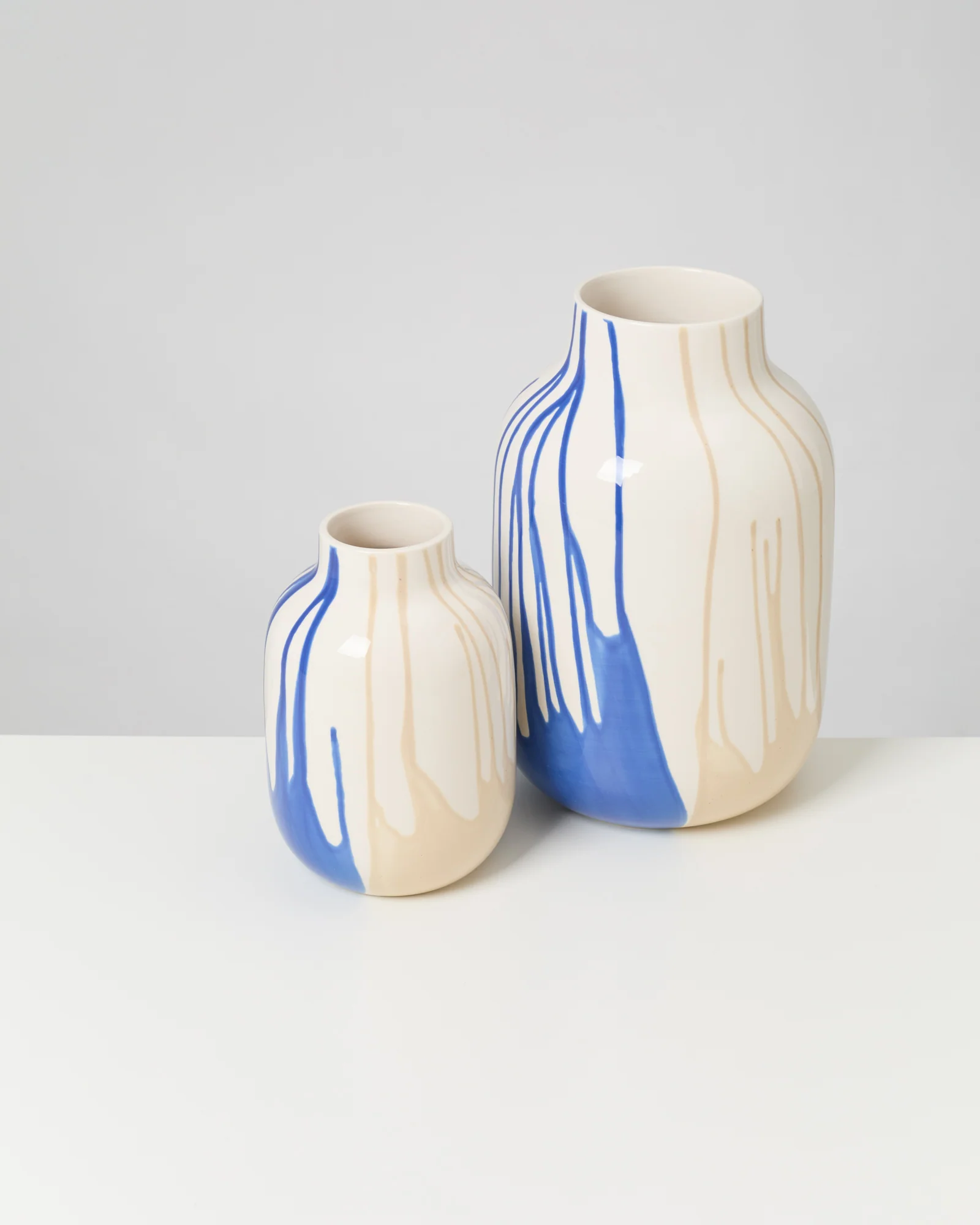 Nuno Vase M drip sand blau - Image 4