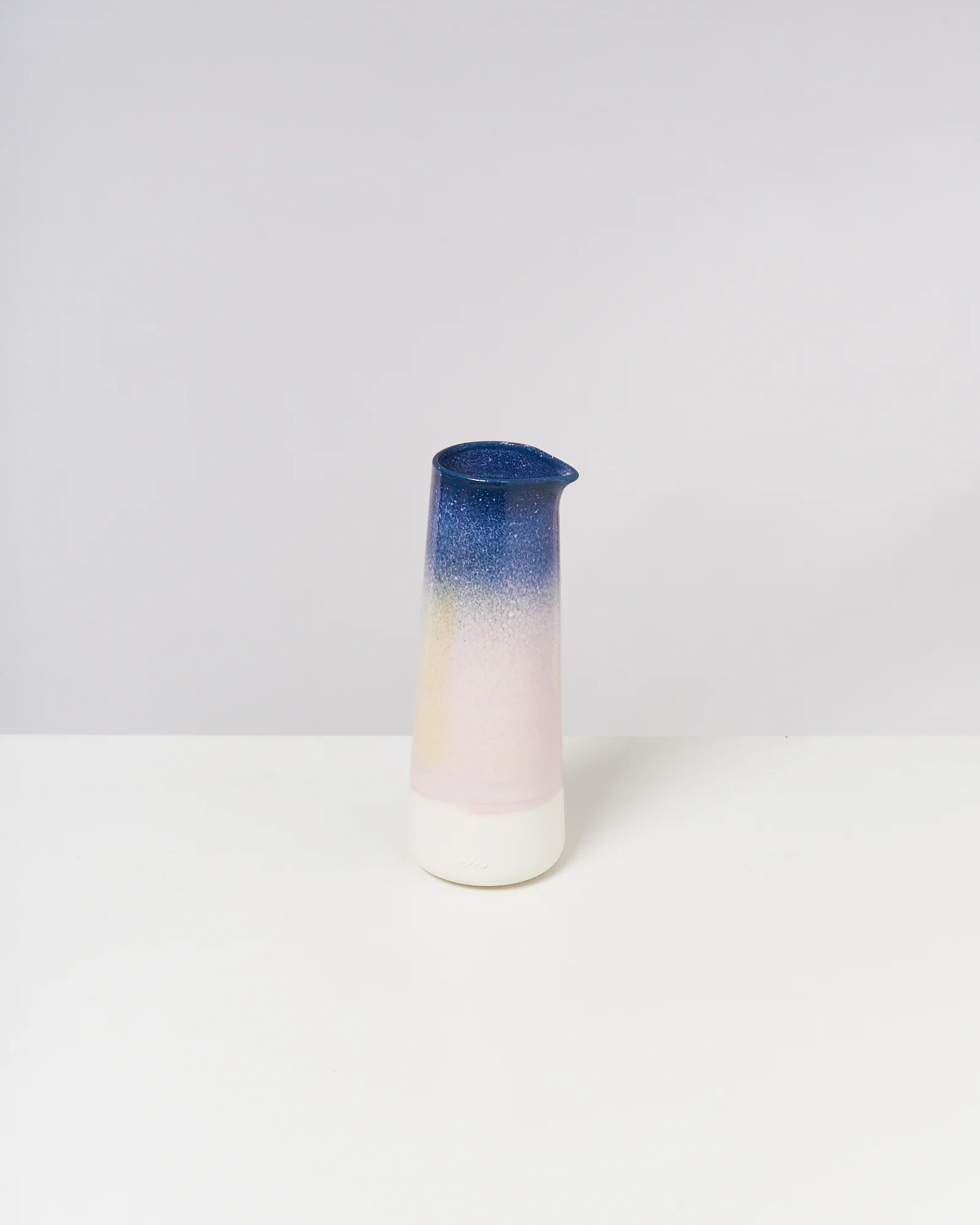 Pinguim Karaffe gesprenkelt blau rosa