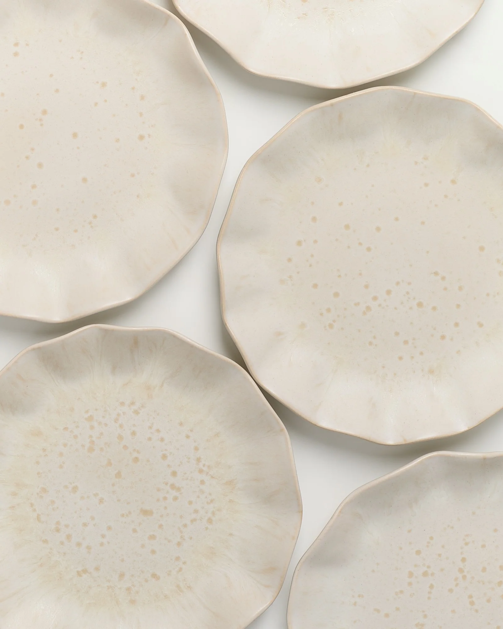 Sintra Teller klein shell sand - Image 4